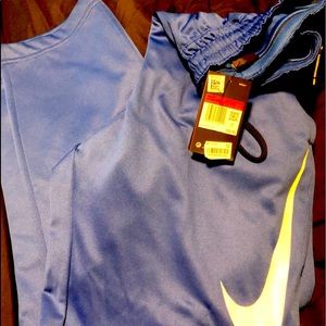 Men’s Large Nike Track Suit Pants
